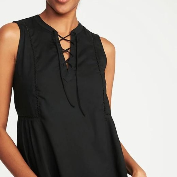 Old Navy Lace-Up Sleeveless Swing Dress for Women - Picture 4 of 4